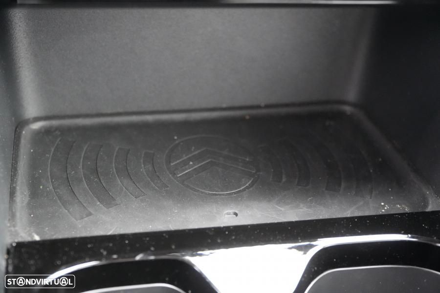 Citroën e-C3 44 kWh Autonomia Conforto Max - 17