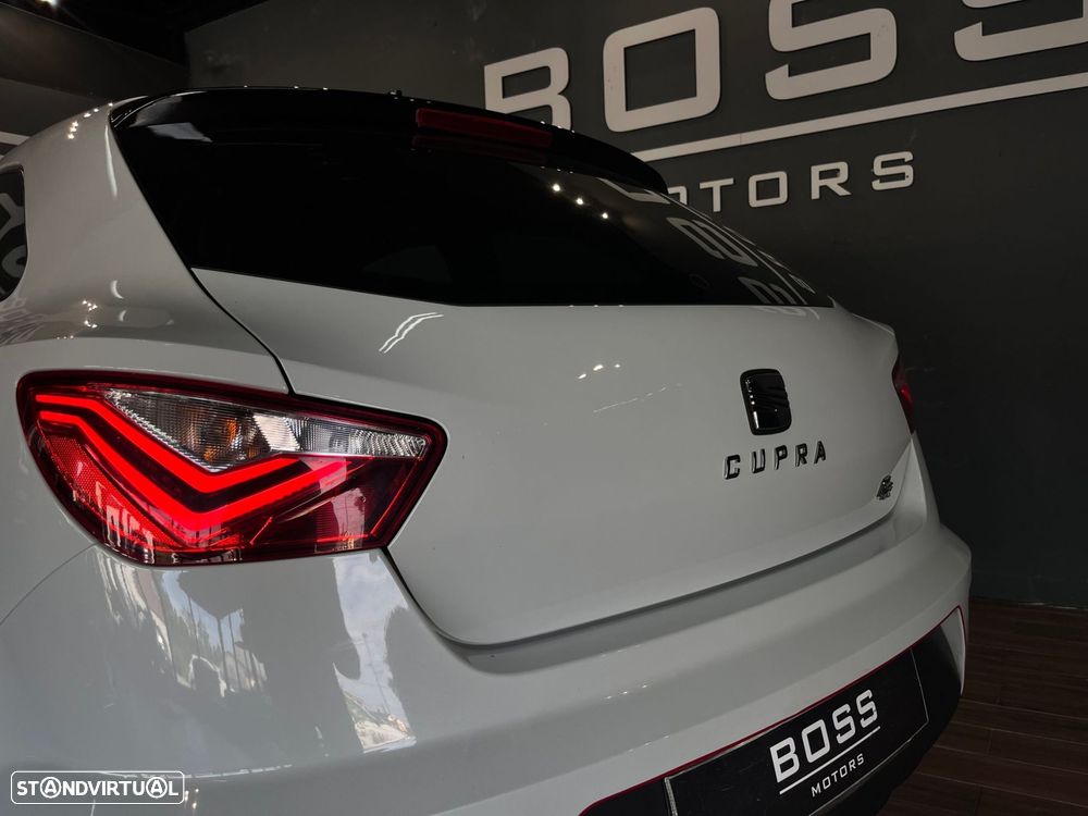 SEAT Ibiza 1.4 TSI Cupra DSG - 32