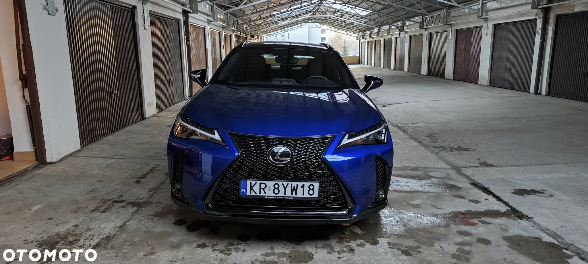 Lexus UX - 5