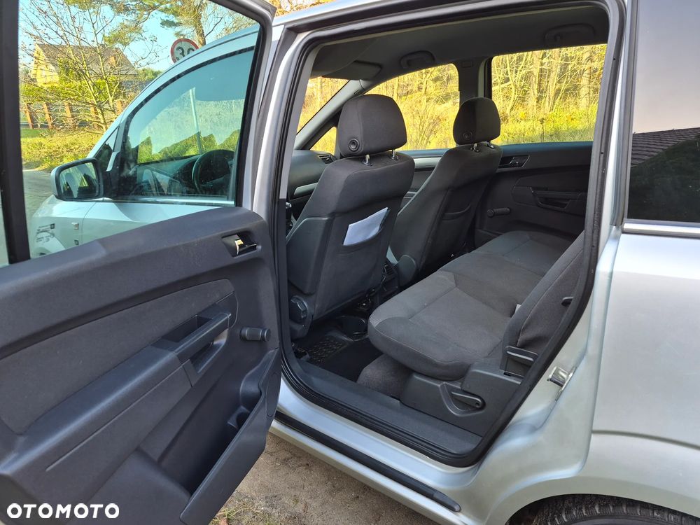 Opel Zafira 1.7 CDTI Enjoy - 4
