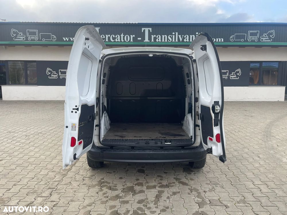 Mercedes-Benz Citan 1.5 D-Euro 6 - 11