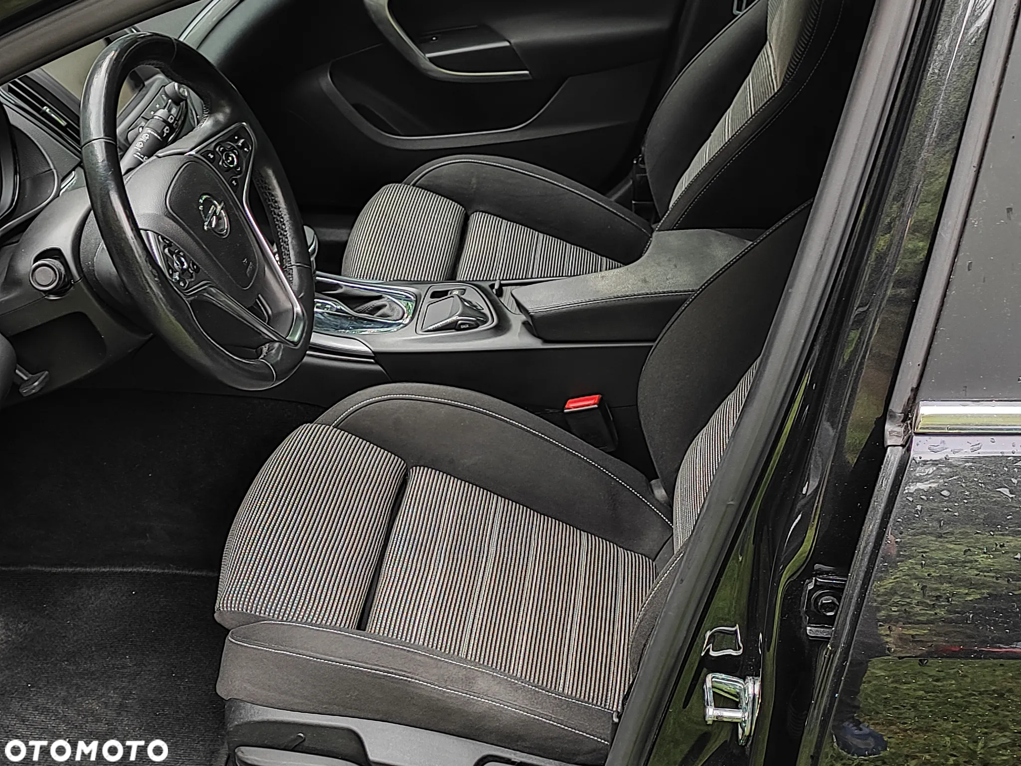 Opel Insignia 2.0 Bi Turbo CDTI 4x4 Sports Tourer Edition - 8