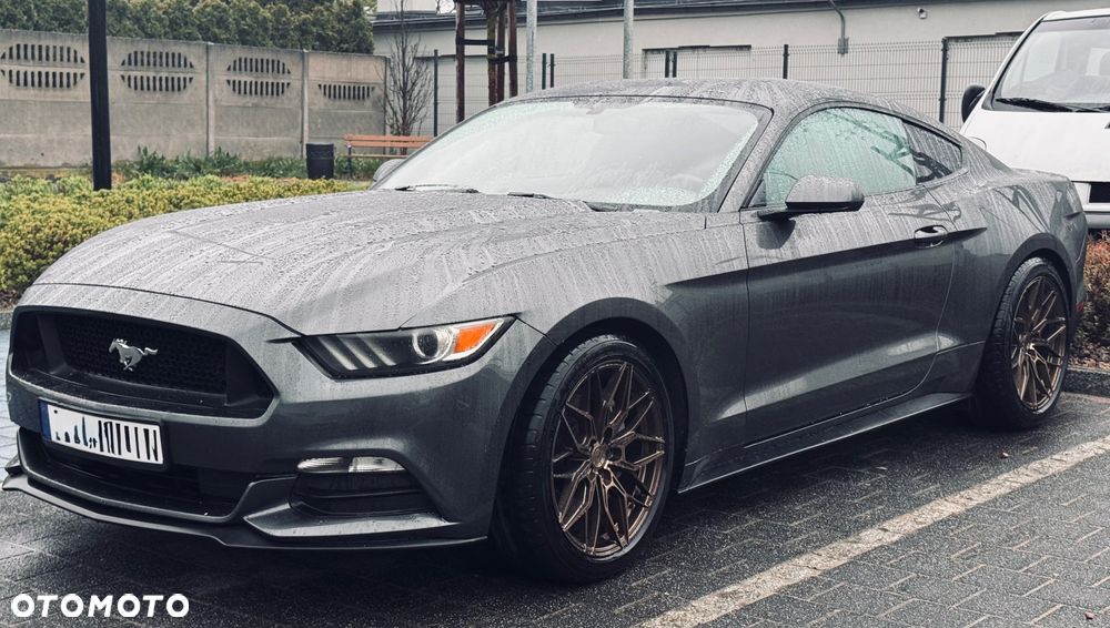 Ford Mustang 3.7 V6 - 3