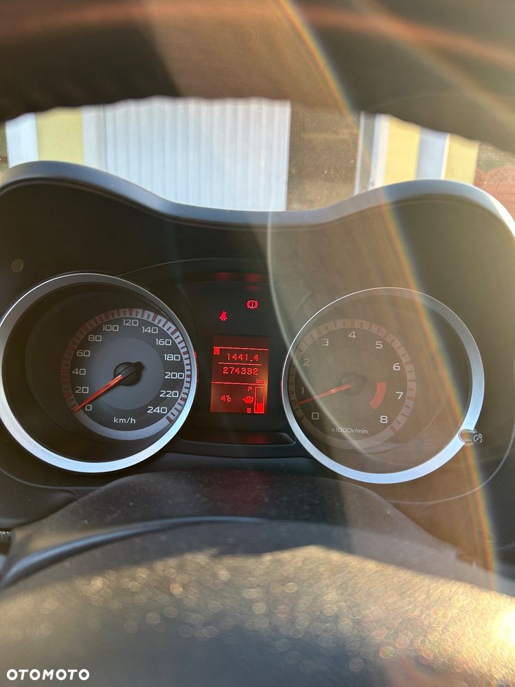 Mitsubishi Lancer 1.8 Instyle NAVI - 10