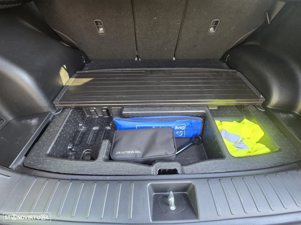 Hyundai Tucson 1.6 CRDi Vanguard DCT - 22