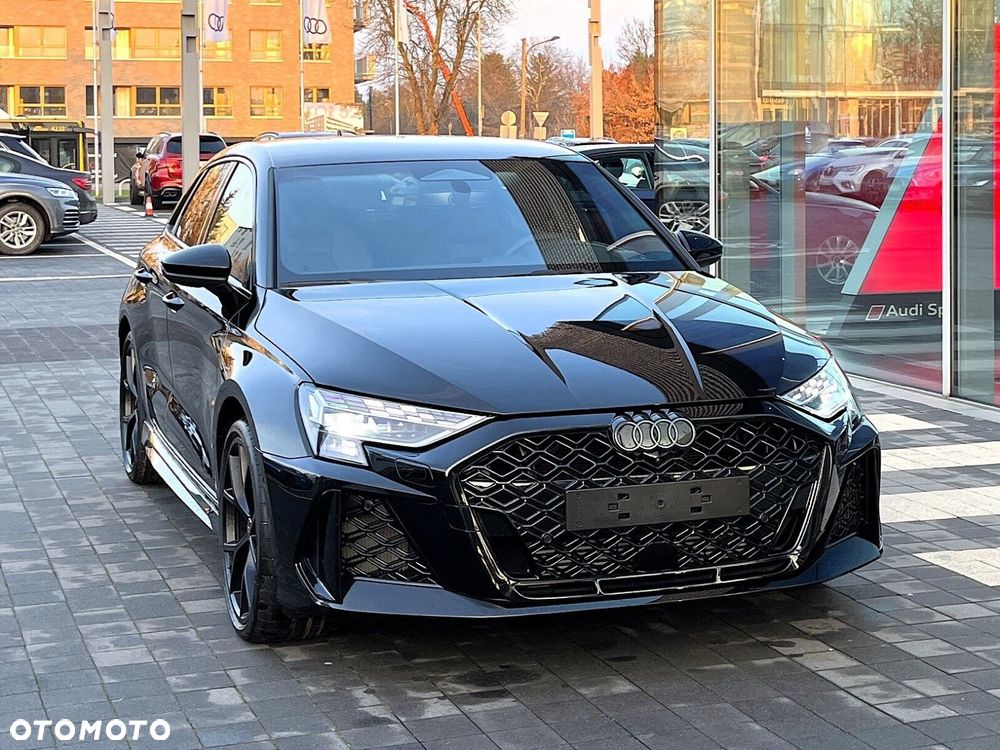 Audi RS3 Sportback - 2