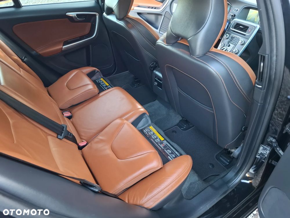 Volvo V60 - 10