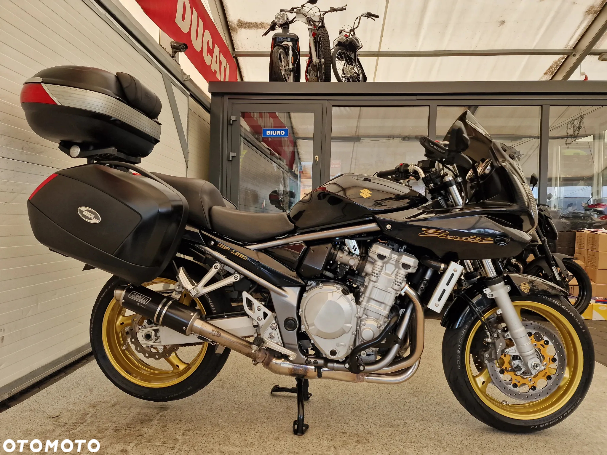 Suzuki Bandit - 16