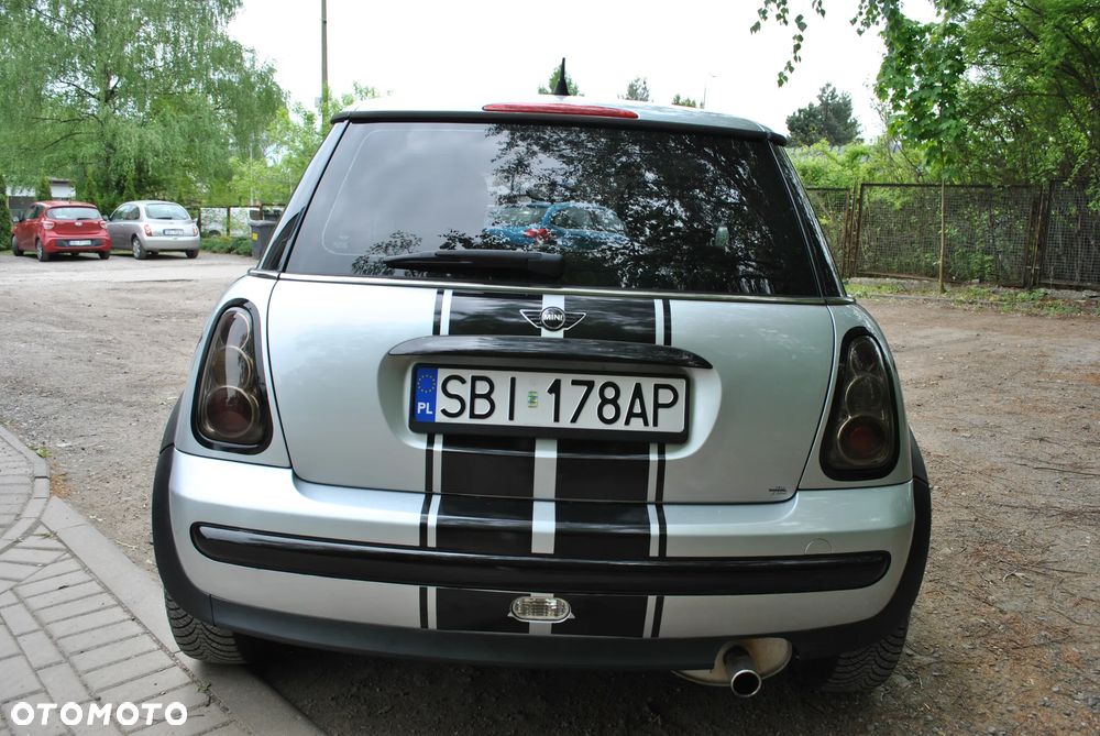 MINI ONE - 8