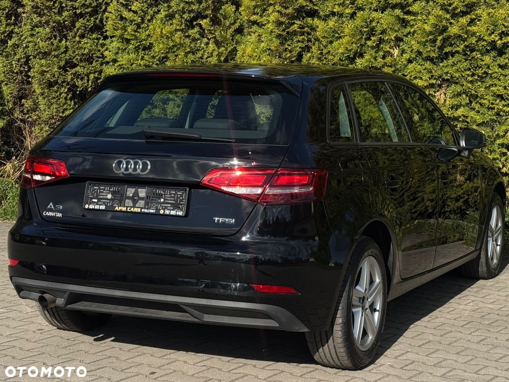 Audi A3 Sportback 30 TFSI S tronic design - 14