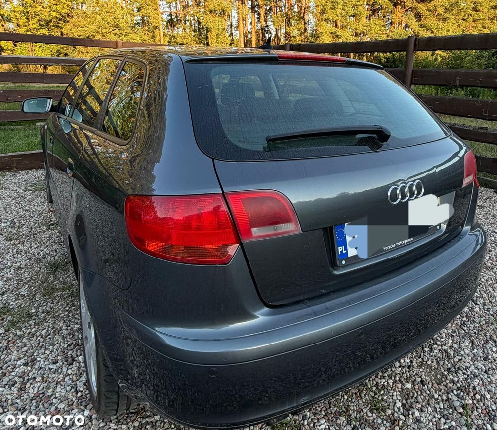Audi A3 Sportback - 4