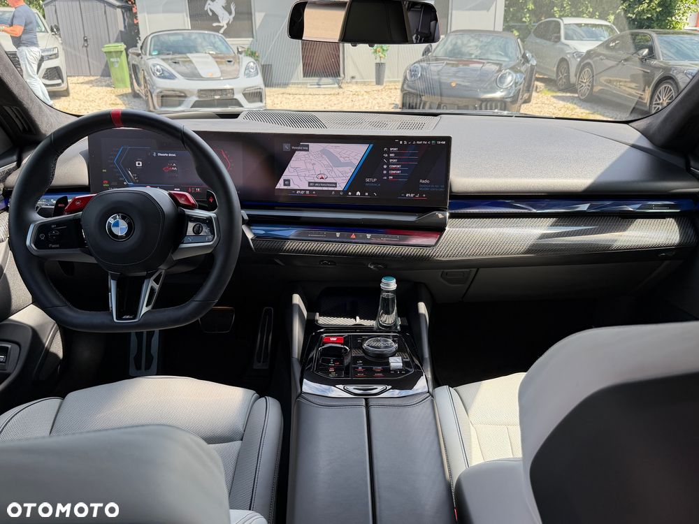 BMW M5 PHEV - 35