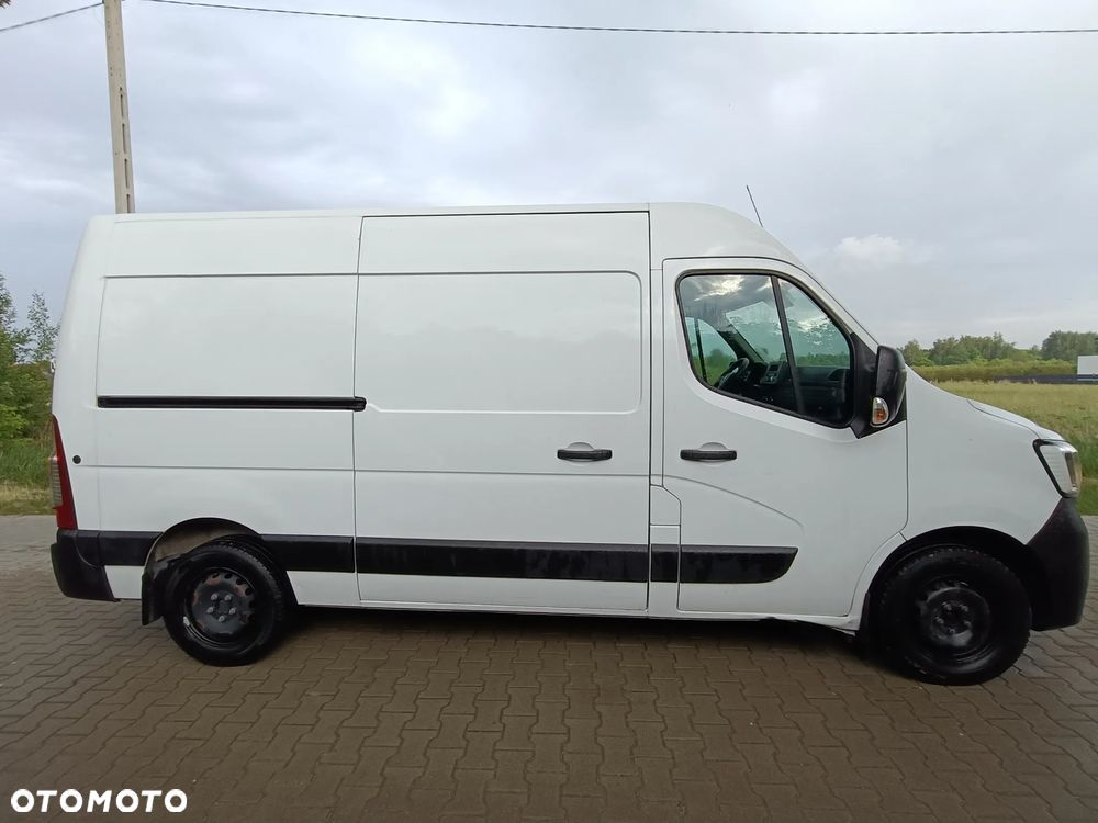 Renault Master - 10