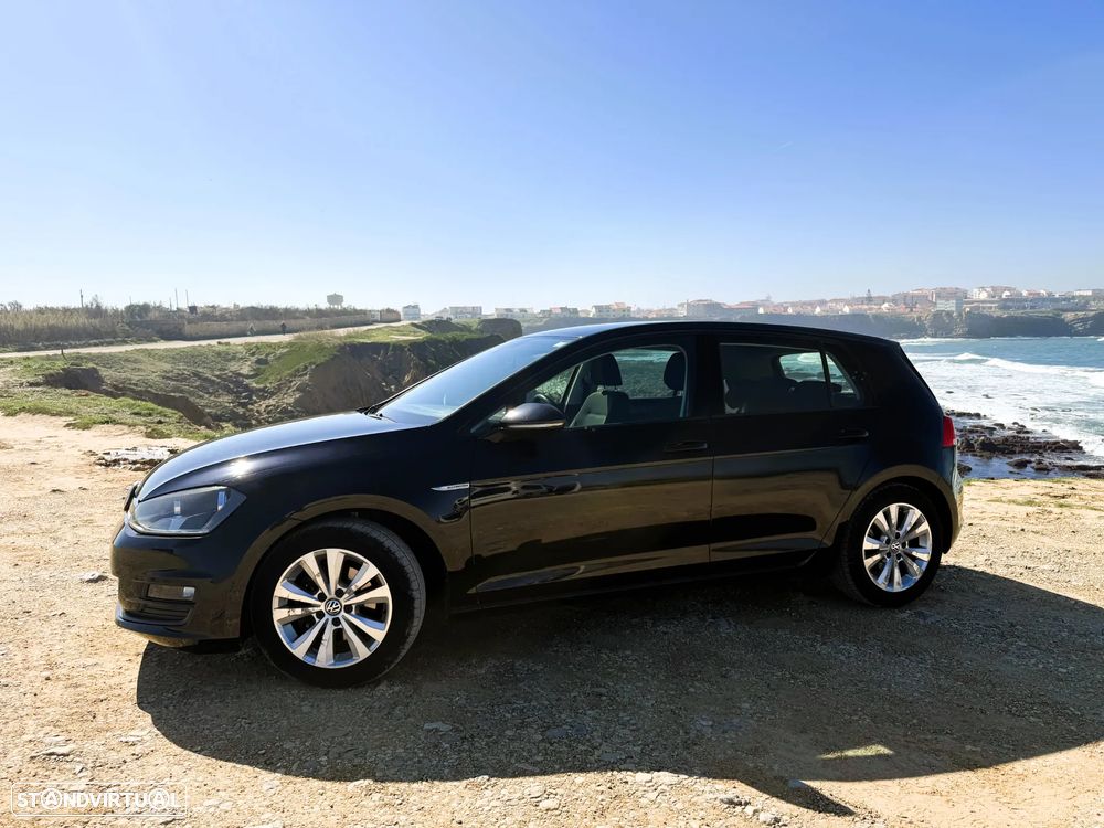VW Golf 1.6 TDi BlueMotion Confortline - 2