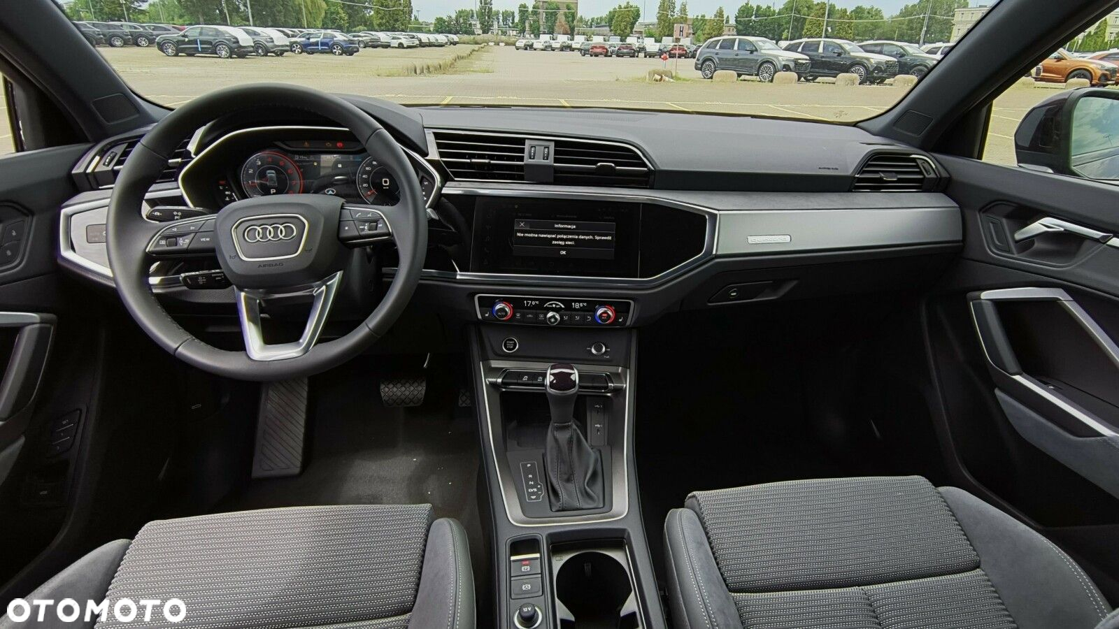 Audi Q3 - 18