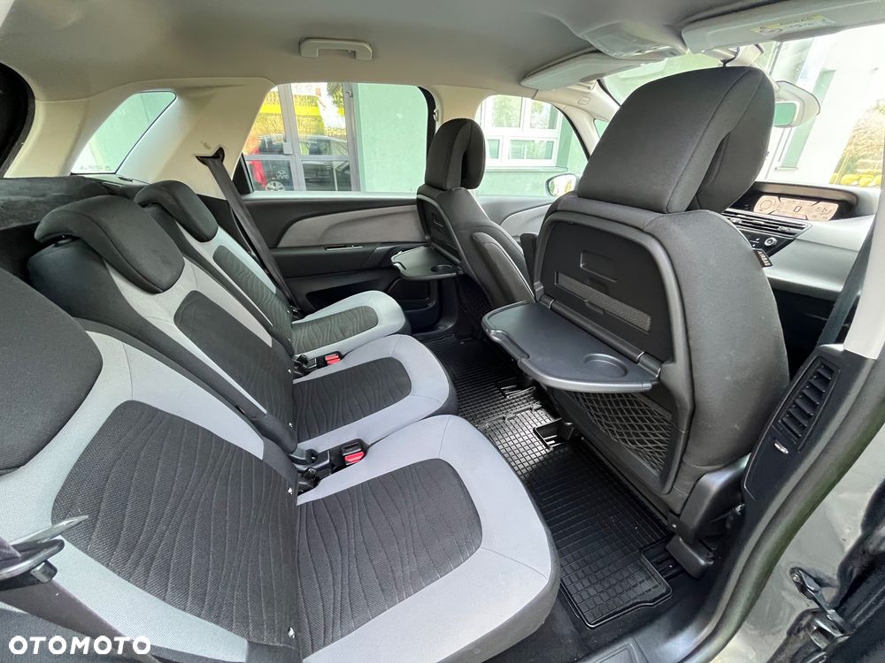 Citroën C4 Picasso 1.6 e-HDi Intensive - 21