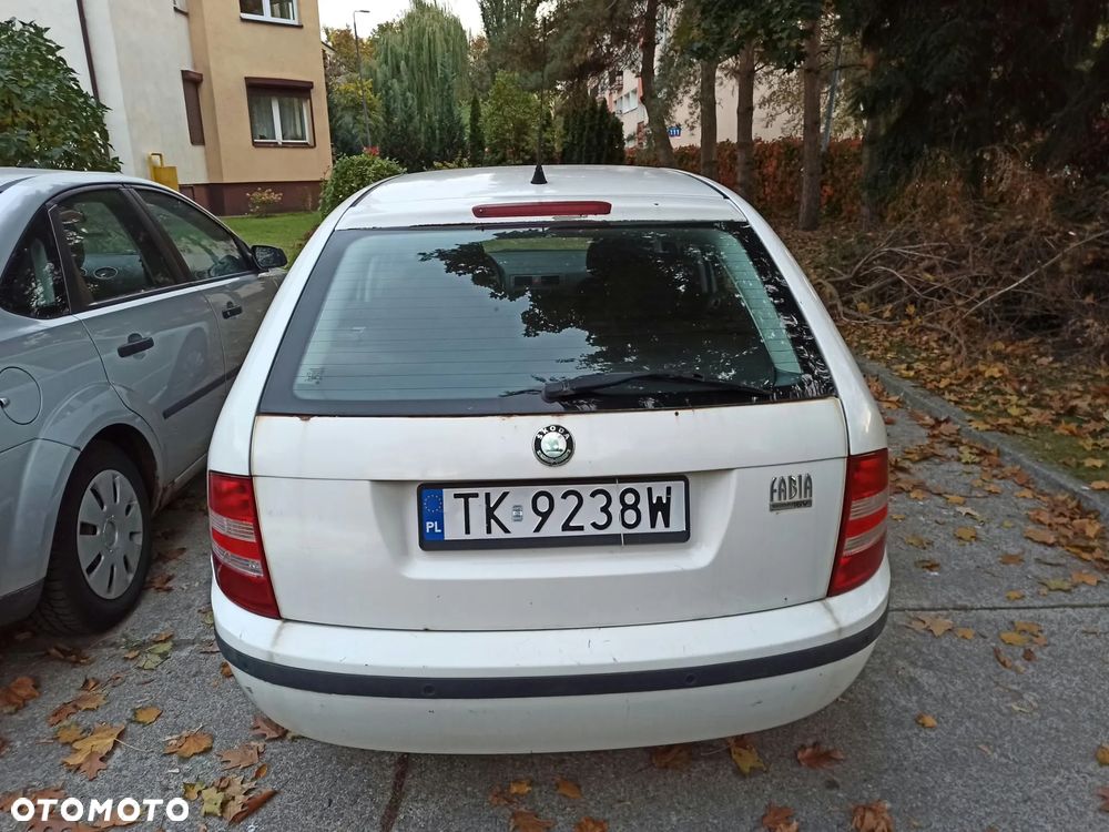 Skoda Fabia - 3