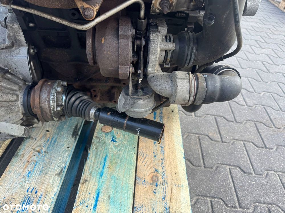 SILNIK KOMPLETNY 1.9 TDI BXE SKRZYNIA BIEGÓW JCR VW GOLF V 2007 - 7