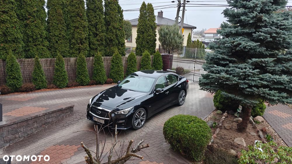 Infiniti Q50 2.0t Sport Sound Studio by Bose - 13