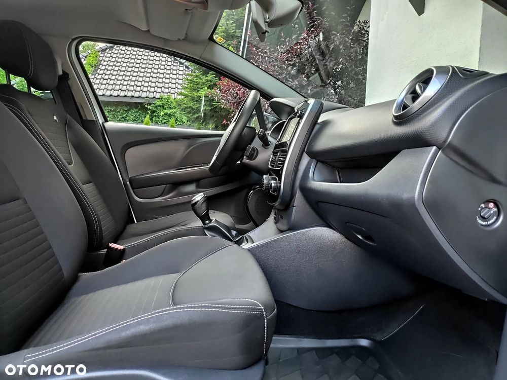 Renault Clio 1.2 16V Limited - 9