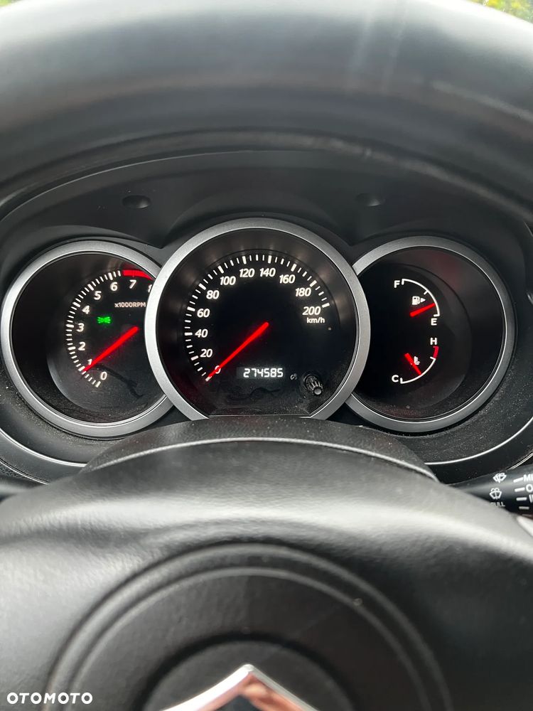 Suzuki Grand Vitara 2.0 Comfort - 15