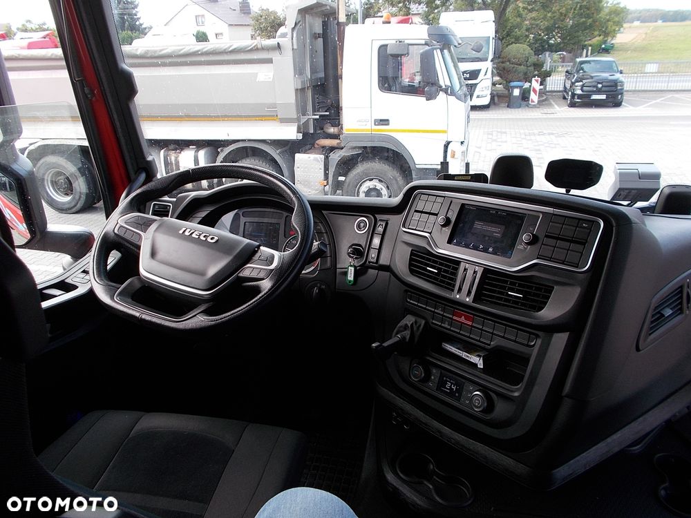 Iveco S-WAY - AS440ST/P LNG - 13