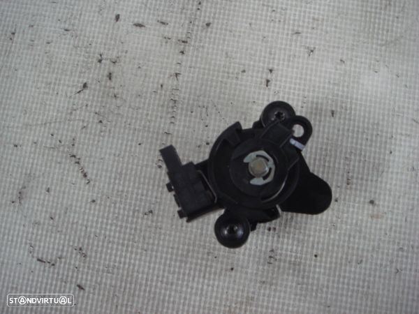 Canhão Tampa Da Mala Bmw 3 (E46) - 2