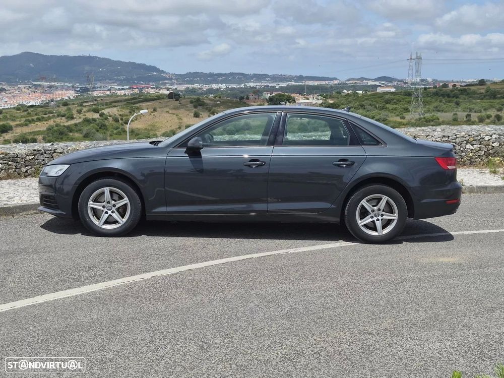 Audi A4 2.0 TDI Advance - 23