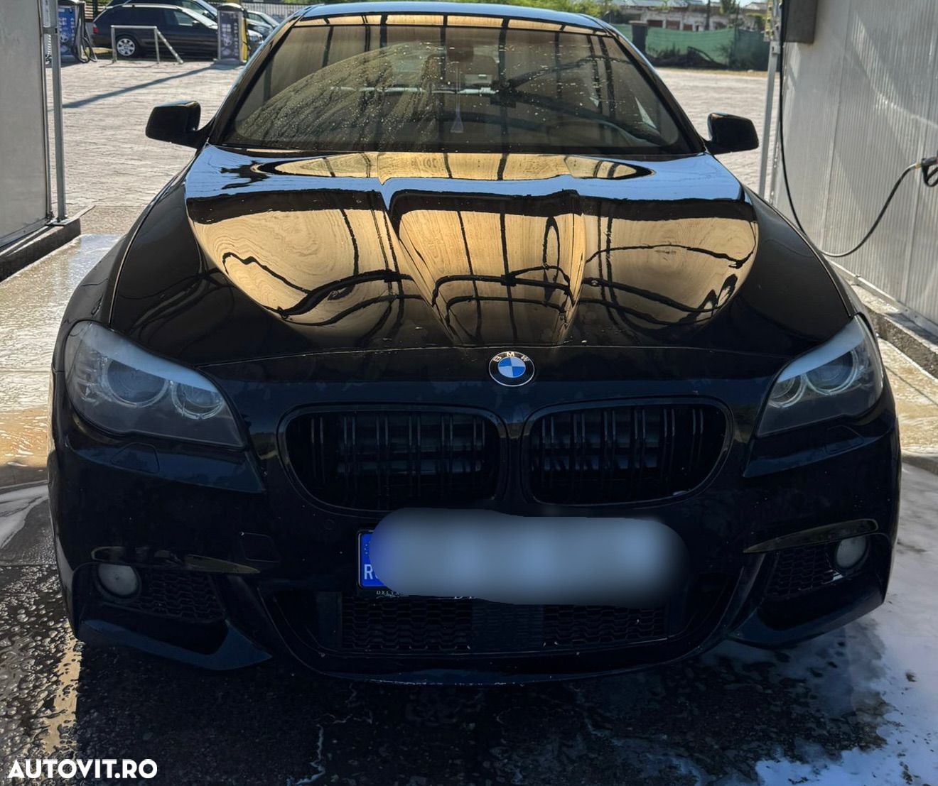 BMW Seria 5 520d Touring - 1