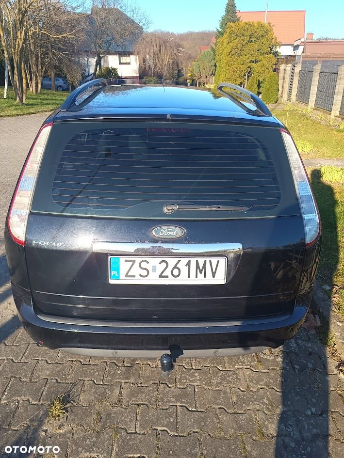 Ford Focus 1.8 Titanium - 6
