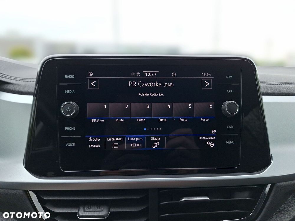 Volkswagen T-Roc - 22