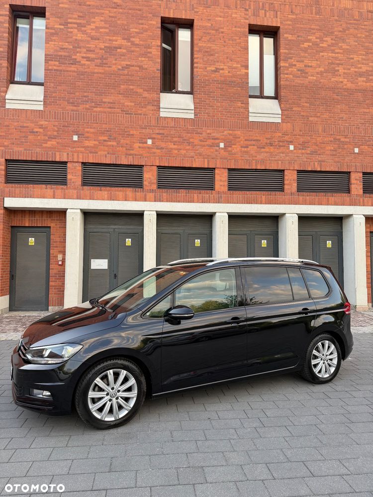 Volkswagen Touran 1.4 TSI BMT Comfortline DSG - 29