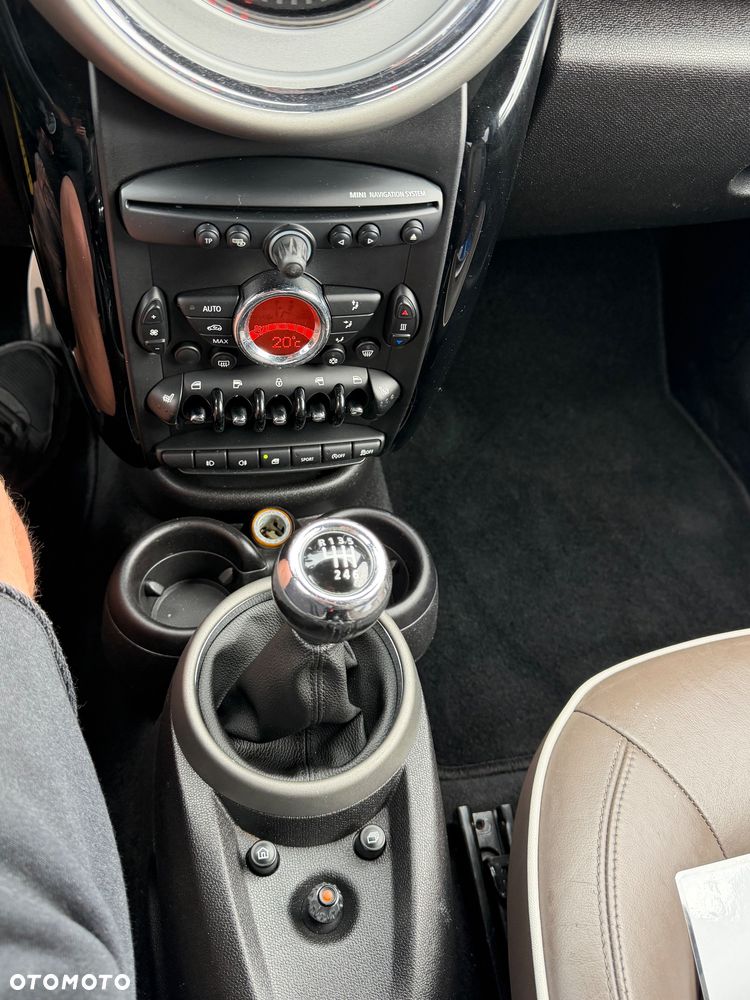 MINI Countryman Cooper SD All4 Park Lane Chili - 17