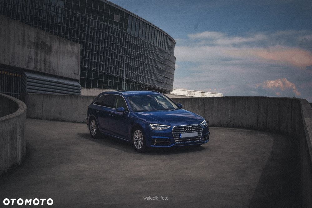 Audi A4 Avant 2.0 TDI S tronic - 17