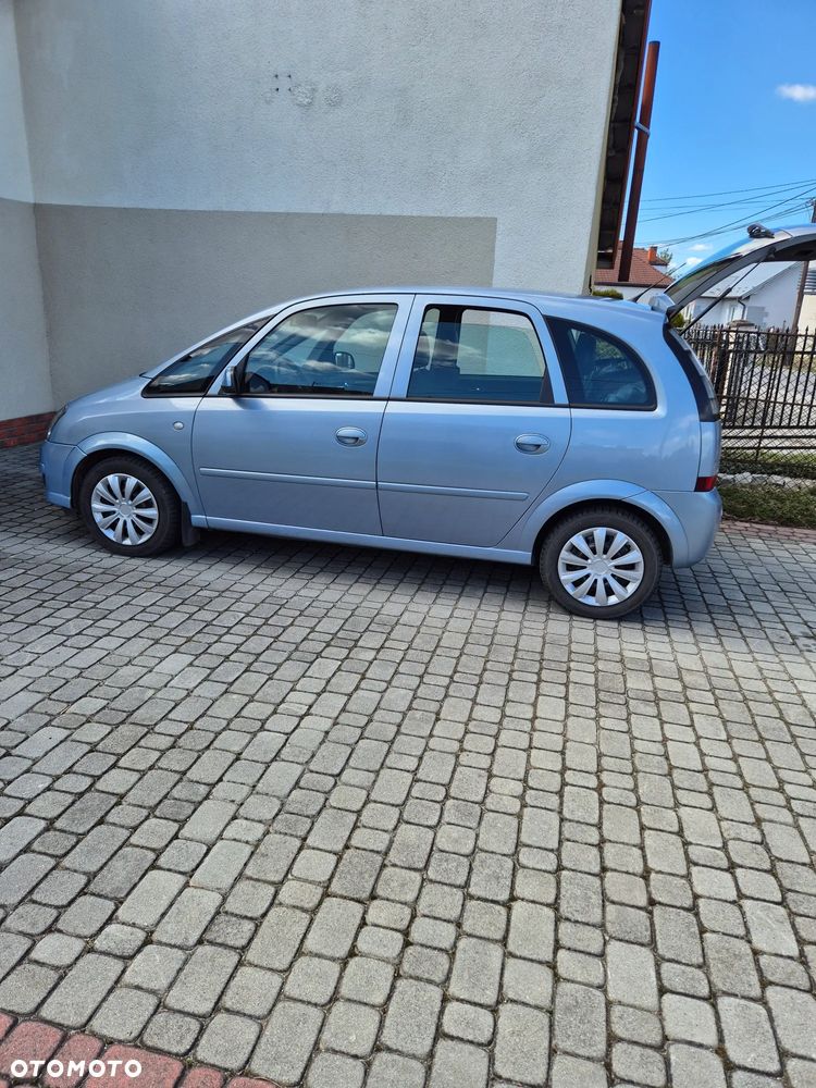 Opel Meriva - 14
