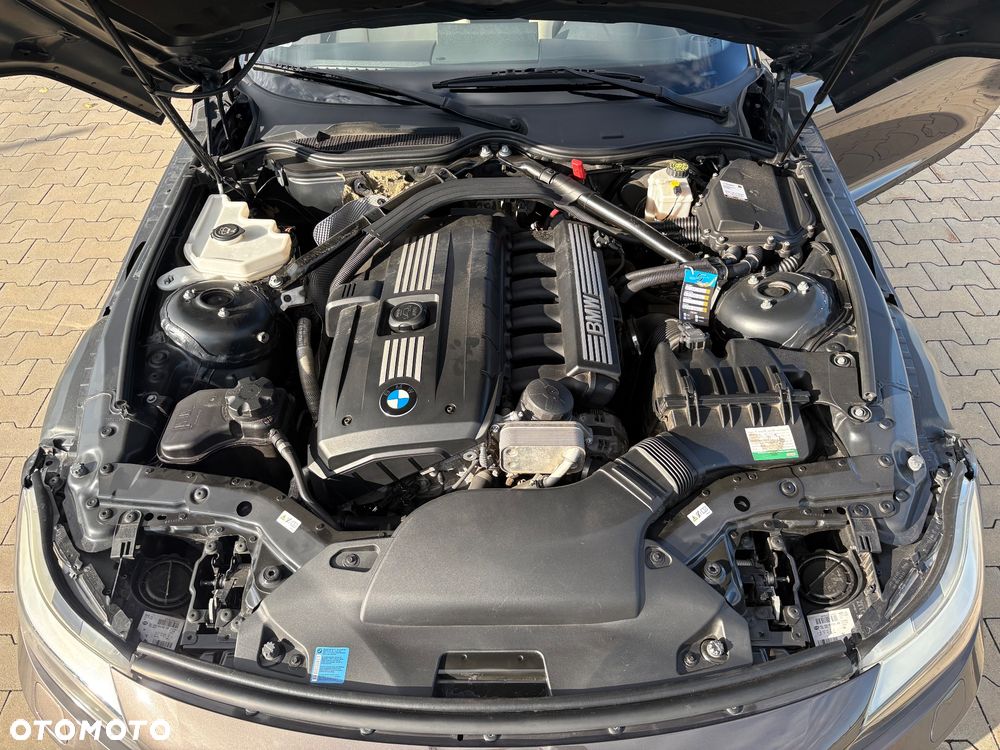 BMW Z4 sDrive23i - 12