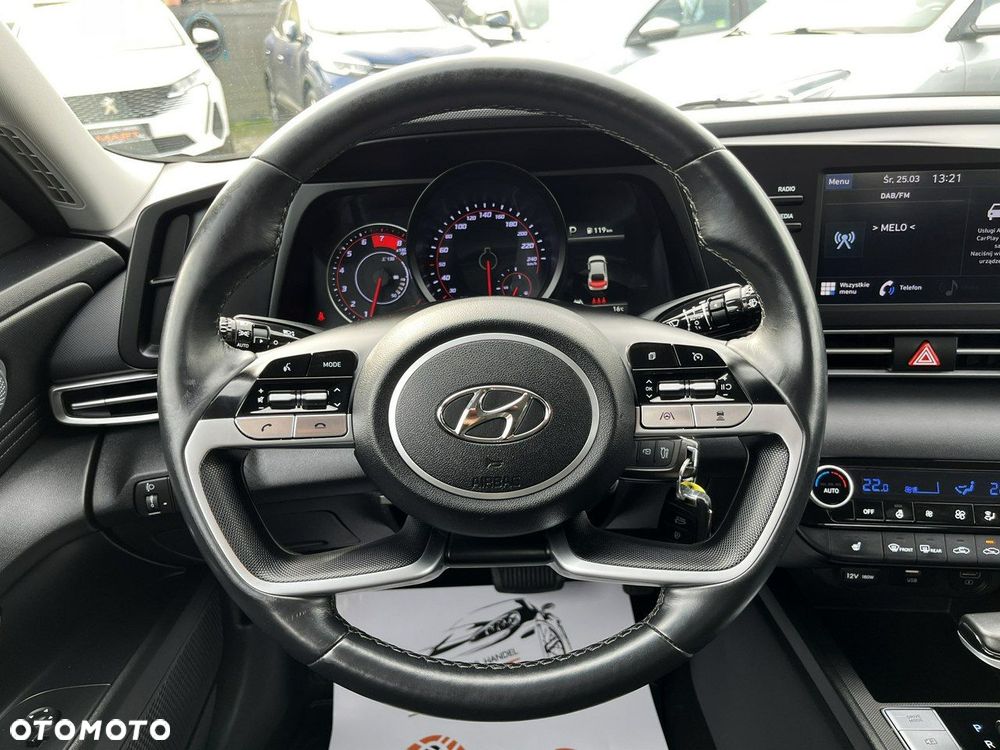 Hyundai Elantra 1.6 Smart CVT - 12