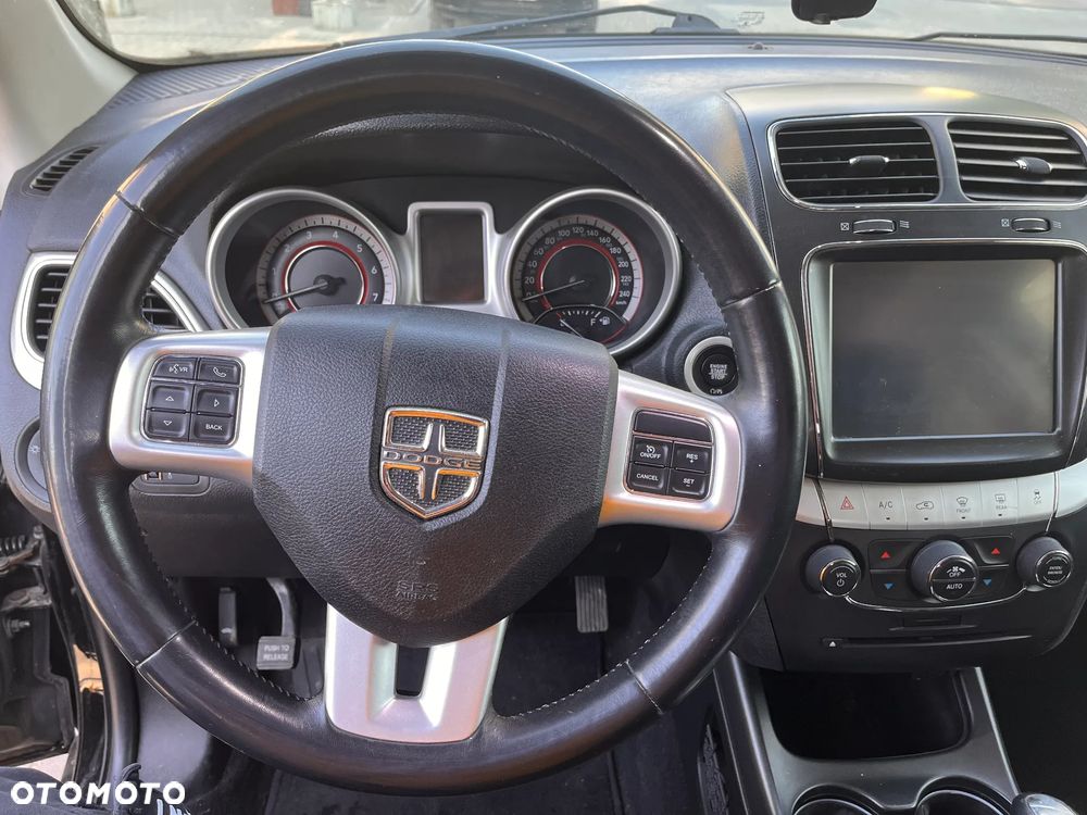 Dodge Journey - 10