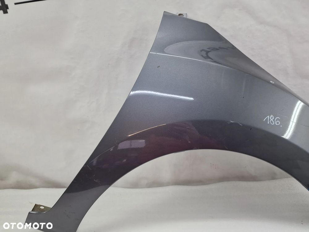 HYUNDAI I30 II 12- PRAWY BŁOTNIK PRZEDNI PRZÓD BEZ KIERUNKOWSKAZU , NR AUKCJI BŁ186 - 10