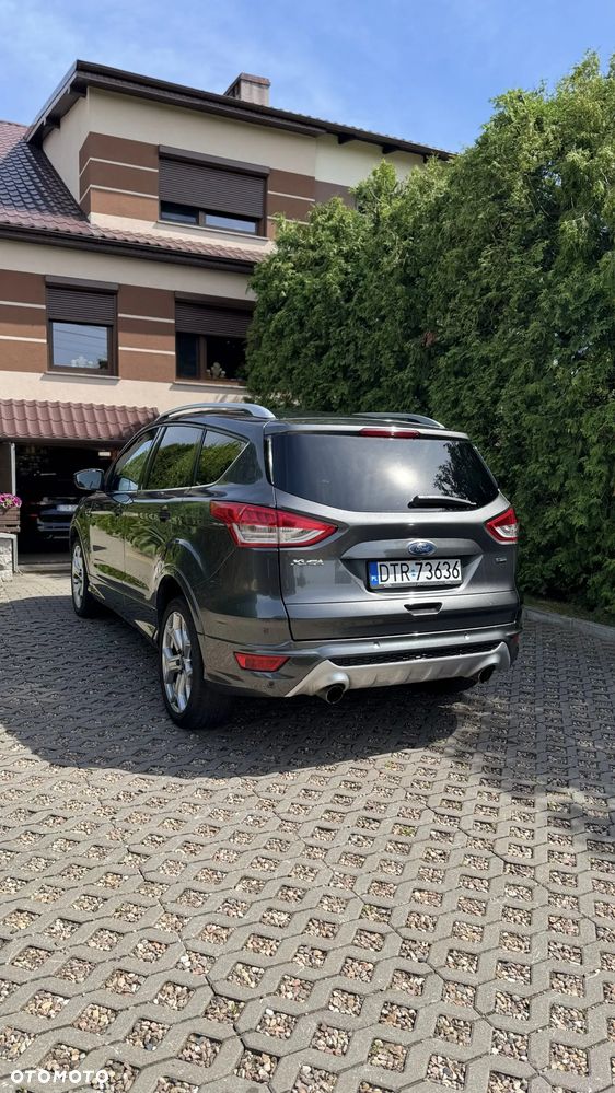 Ford Kuga 1.5 EcoBoost 2x4 Titanium - 2