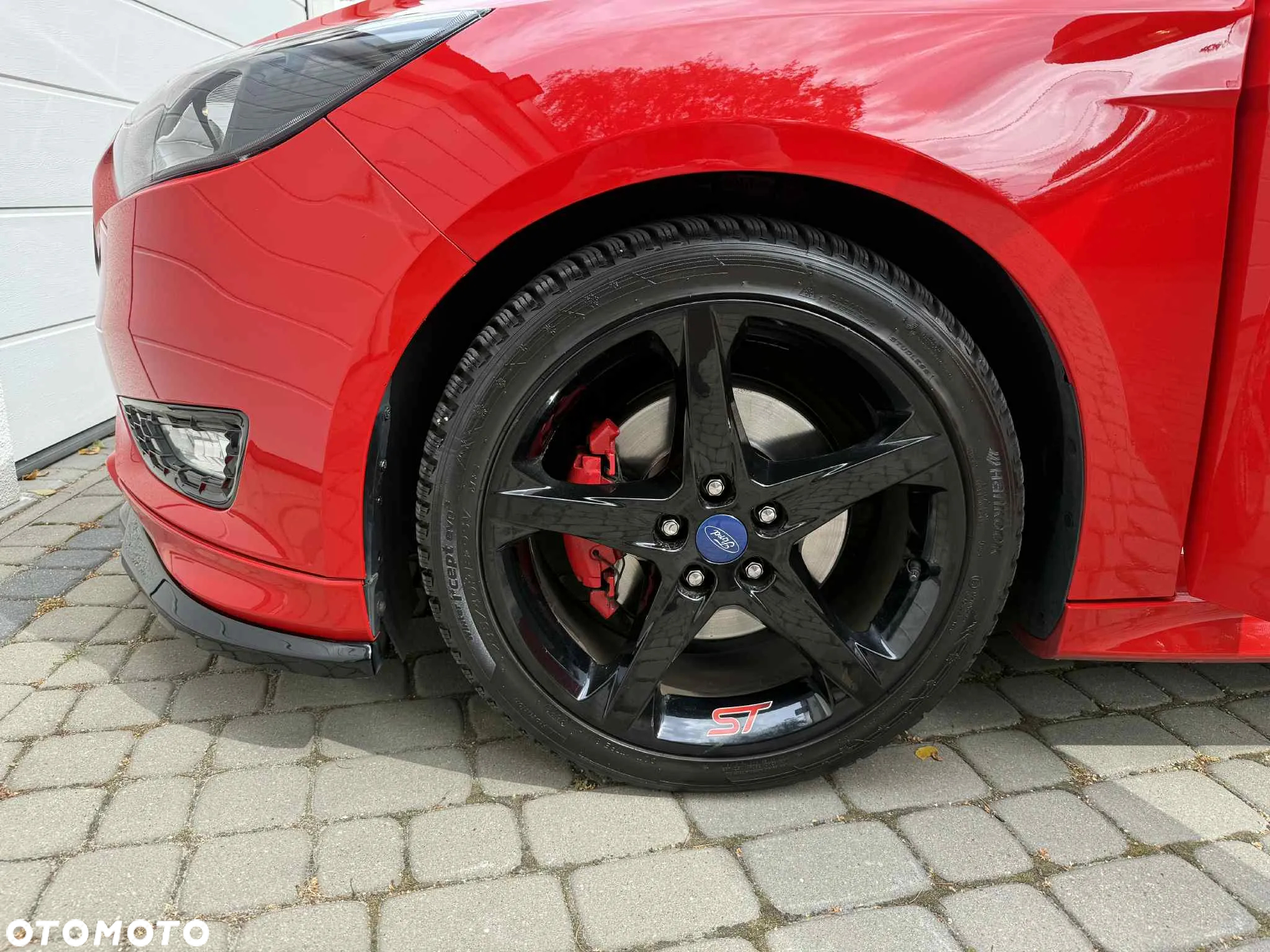 Ford Focus ver-1-5-ecoboost-st--line-red-ass - 24