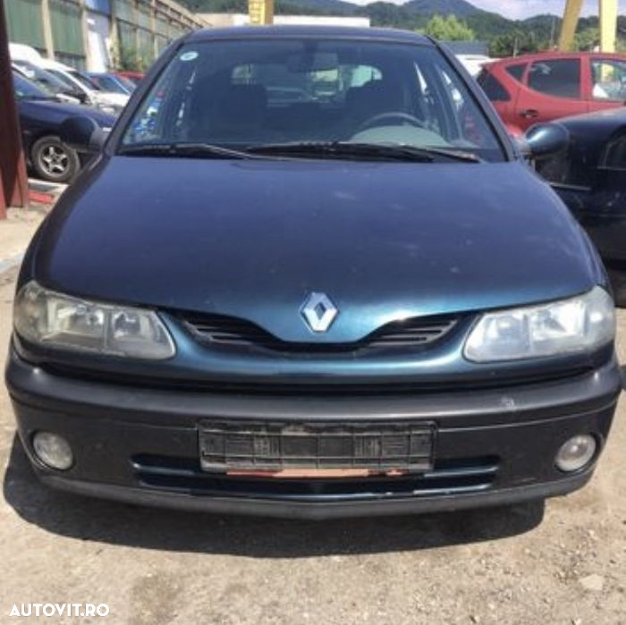 Dezmembrez Renault Laguna 1 1.6 16V 2001 - 3