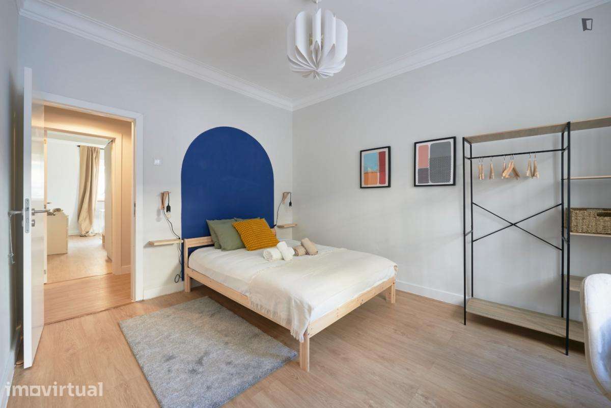 Quarto - localizado em Roma-Areeiro Lisbon - Grande imagem: 2/6