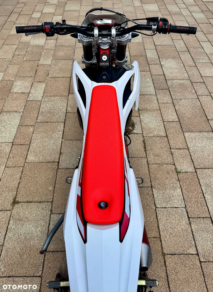 Beta RR - 17