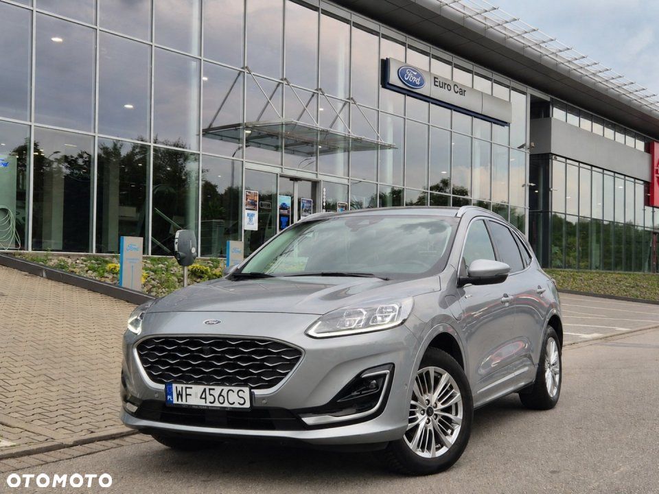 Ford Kuga - 1