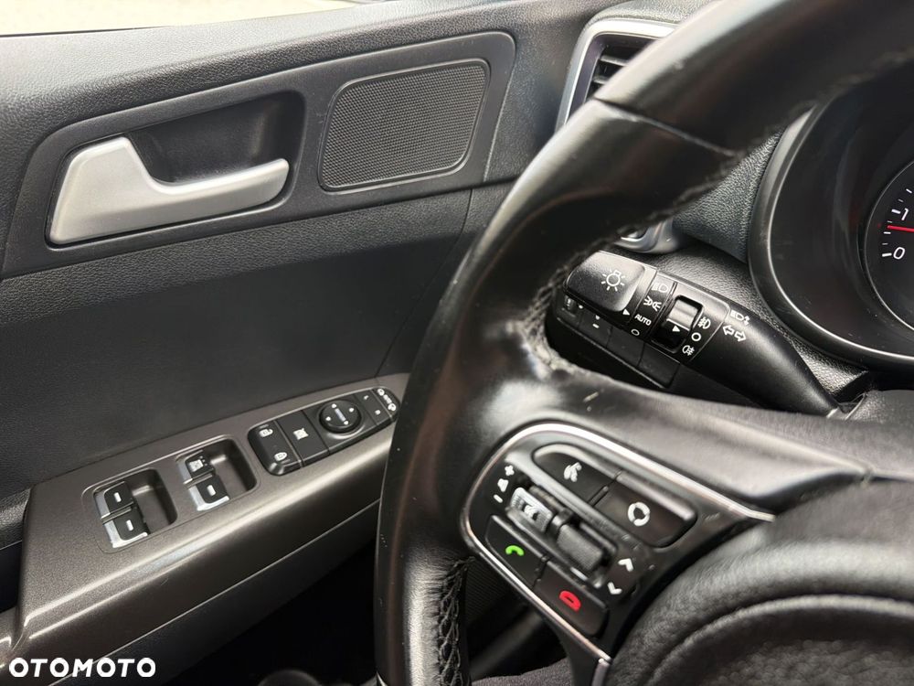 Kia Sportage 1.6 GDI M 2WD - 23