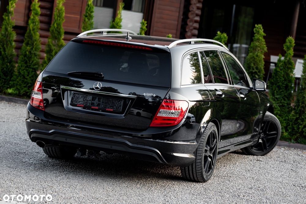 Mercedes-Benz Klasa C 180 BlueEFFICIENCY 7G-TRONIC Avantgarde - 13