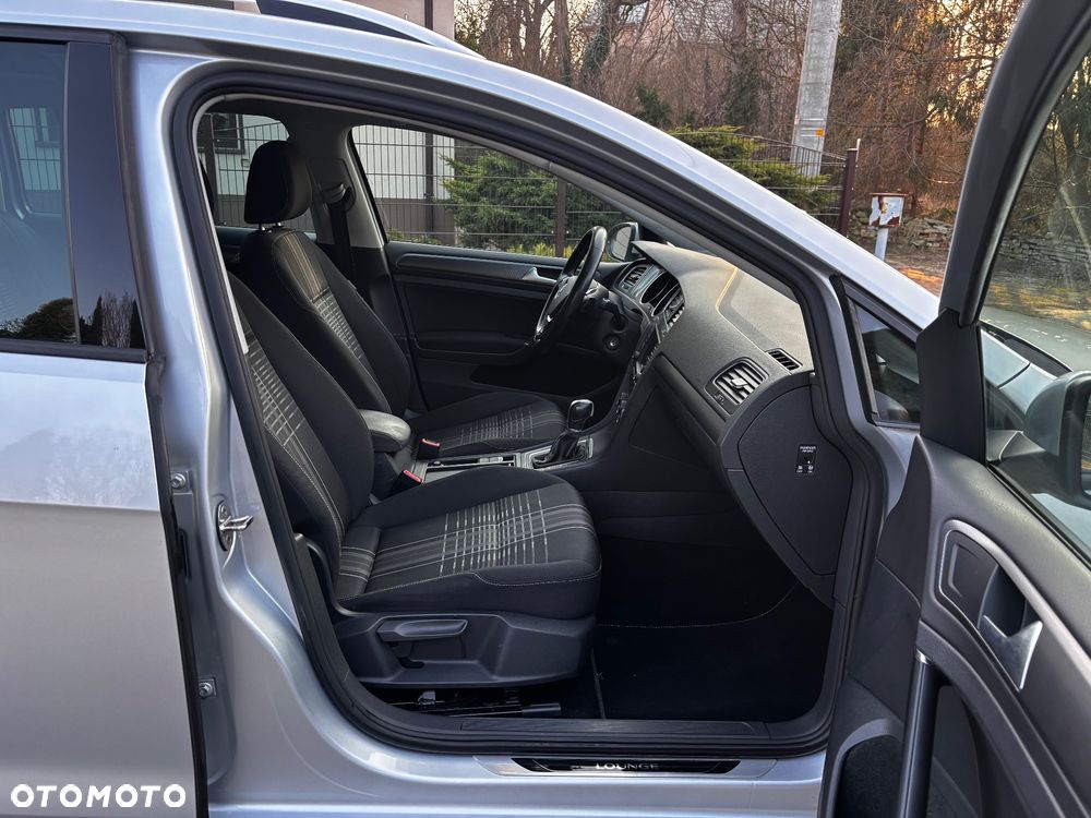 Volkswagen Golf 1.6 TDI BlueMotion Technology DSG Lounge - 14