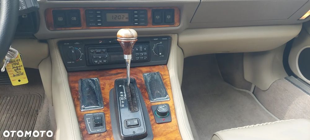 Jaguar XJS - 14