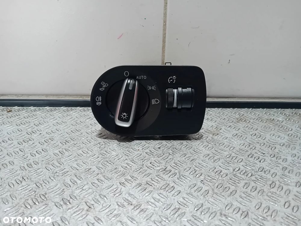 przełącznik świateł Audi Q3 2015 8X1941531AN - 1